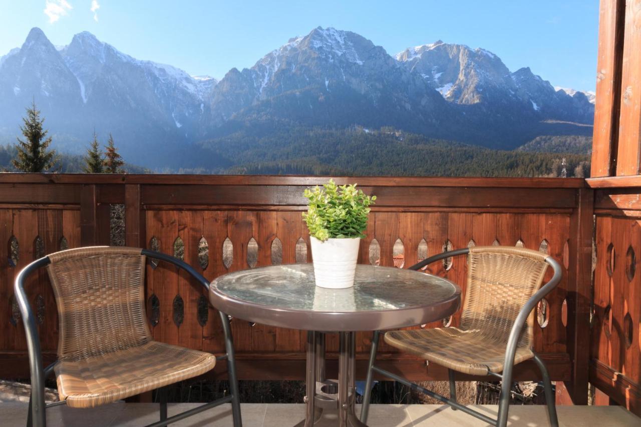 Stars & Mountain Apartment Buşteni Exterior foto