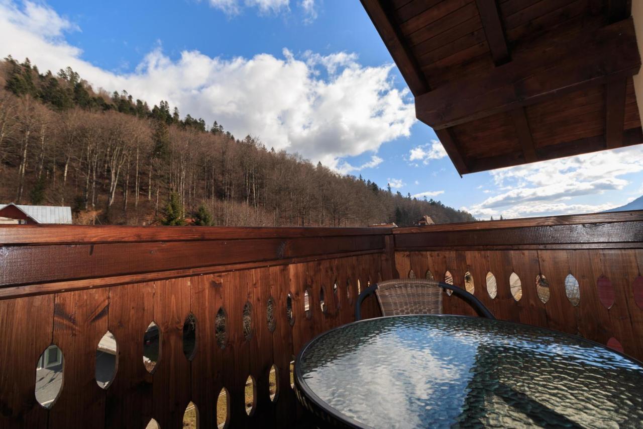 Stars & Mountain Apartment Buşteni Exterior foto